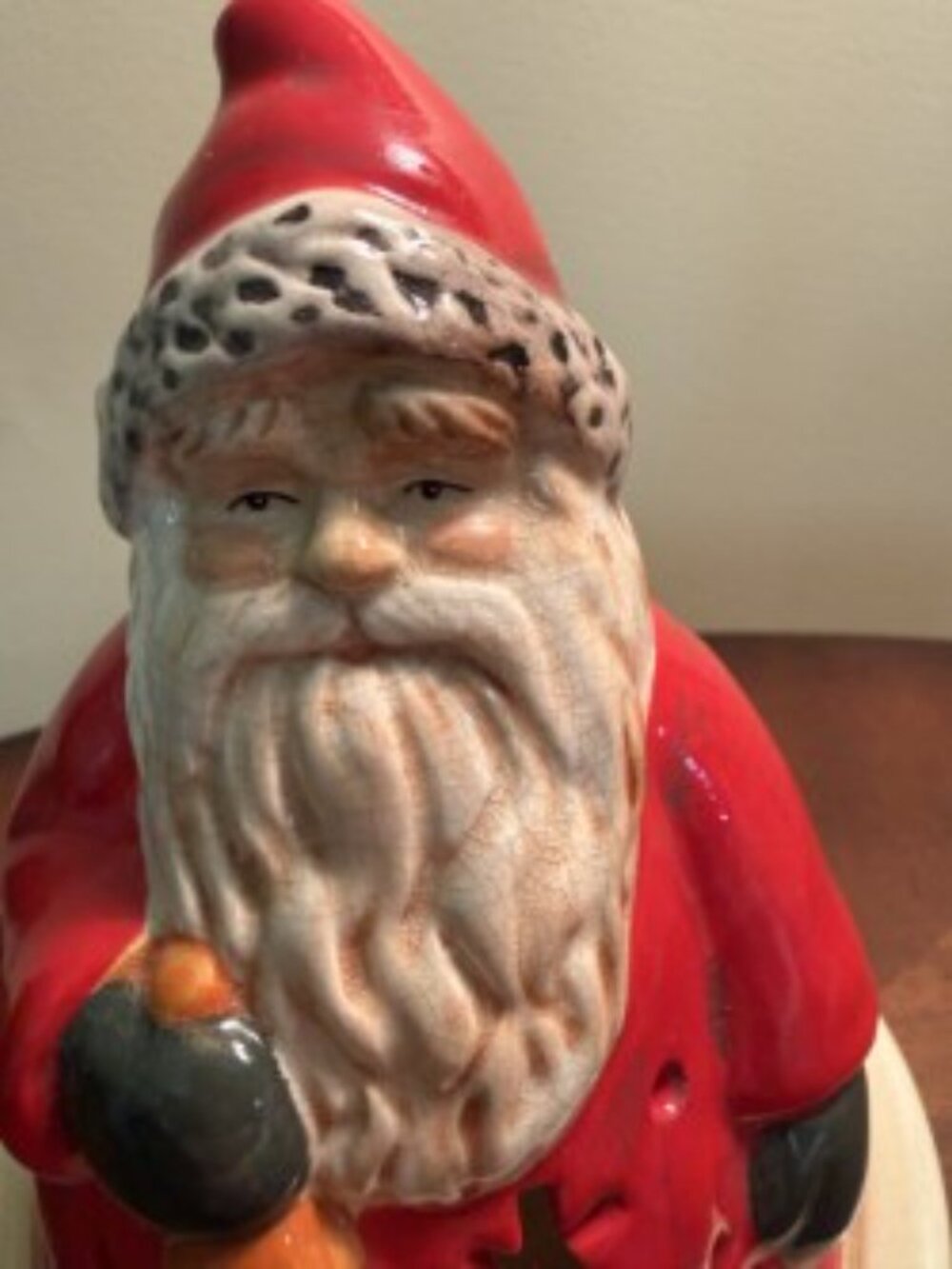 Santa Candle-Lit Decor - Picture 2 of 5